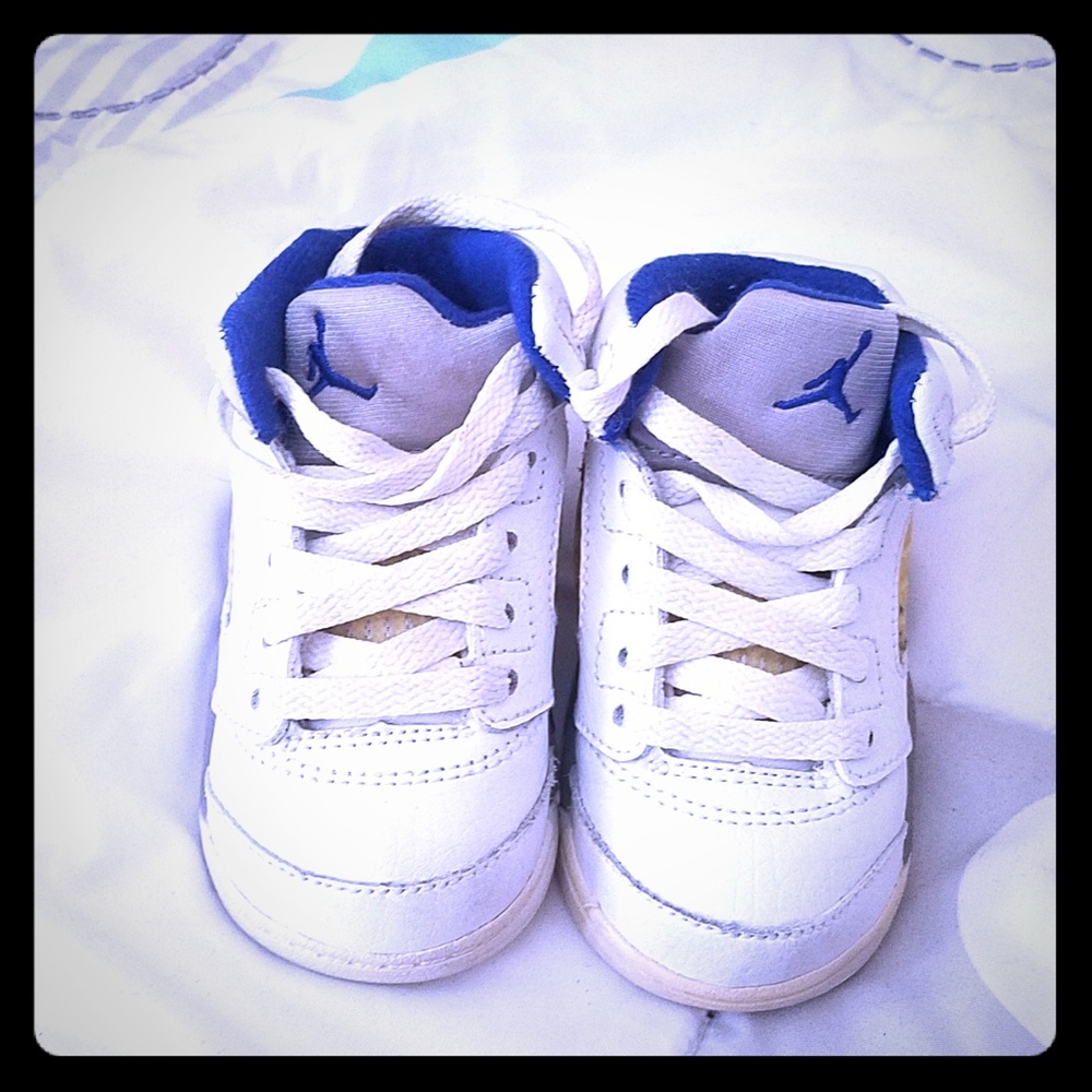 Jordan shoes for baby size 4C
